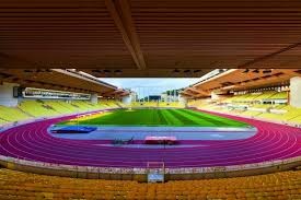 棒球与摄影光学捕捉一百六十公里球速的瞬间